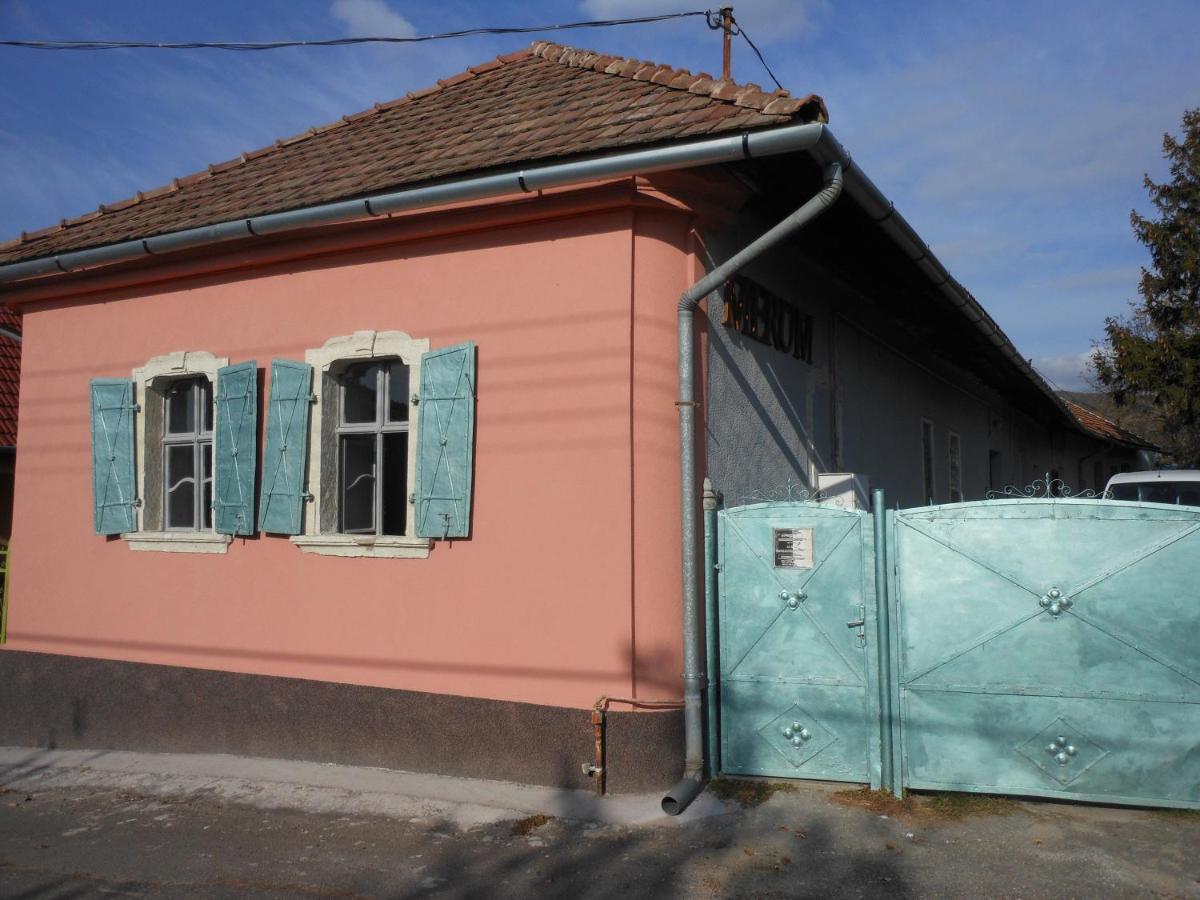 Merum Pinceszet Es Vendegszoba Tállya 외부 사진